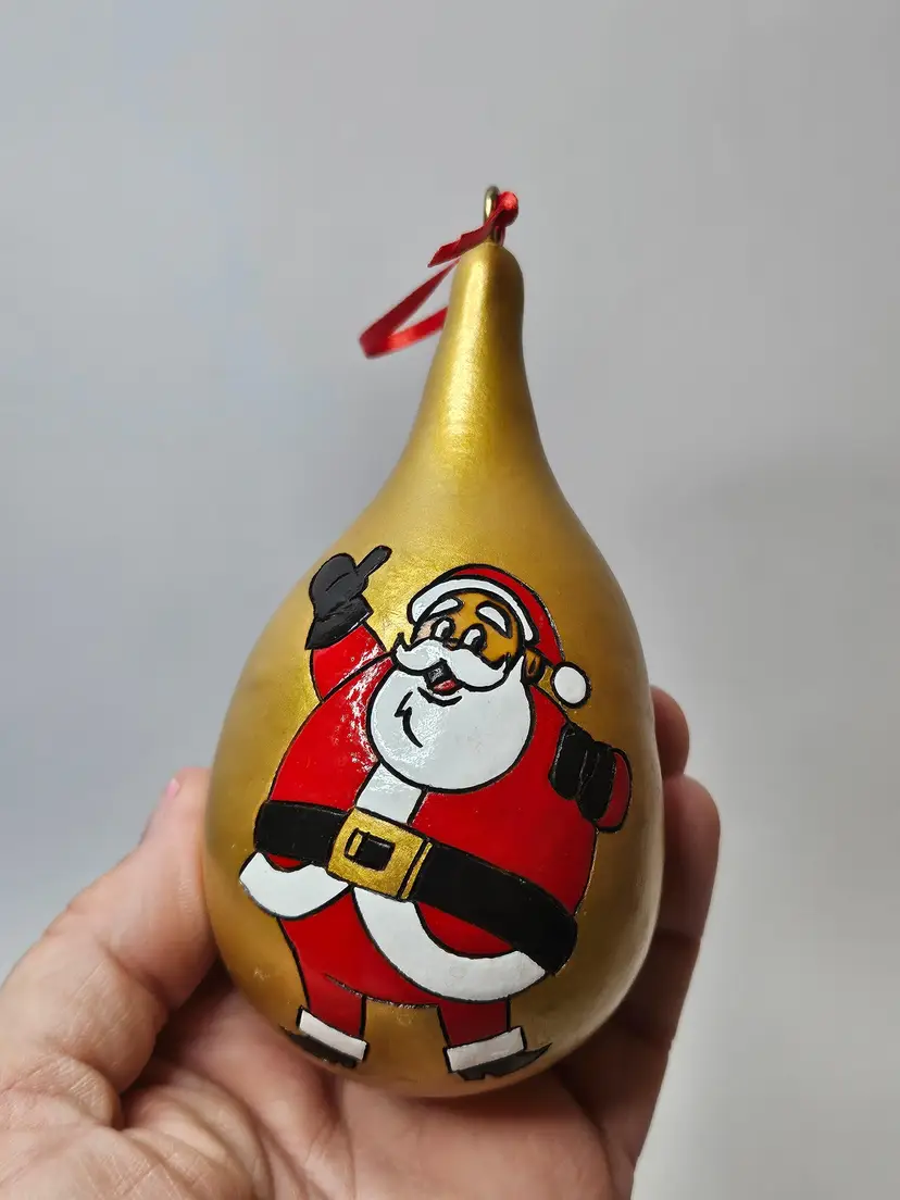 Vintage Hand Painted Ornament Gourd Santa Holiday Wreath Gold Red White Green