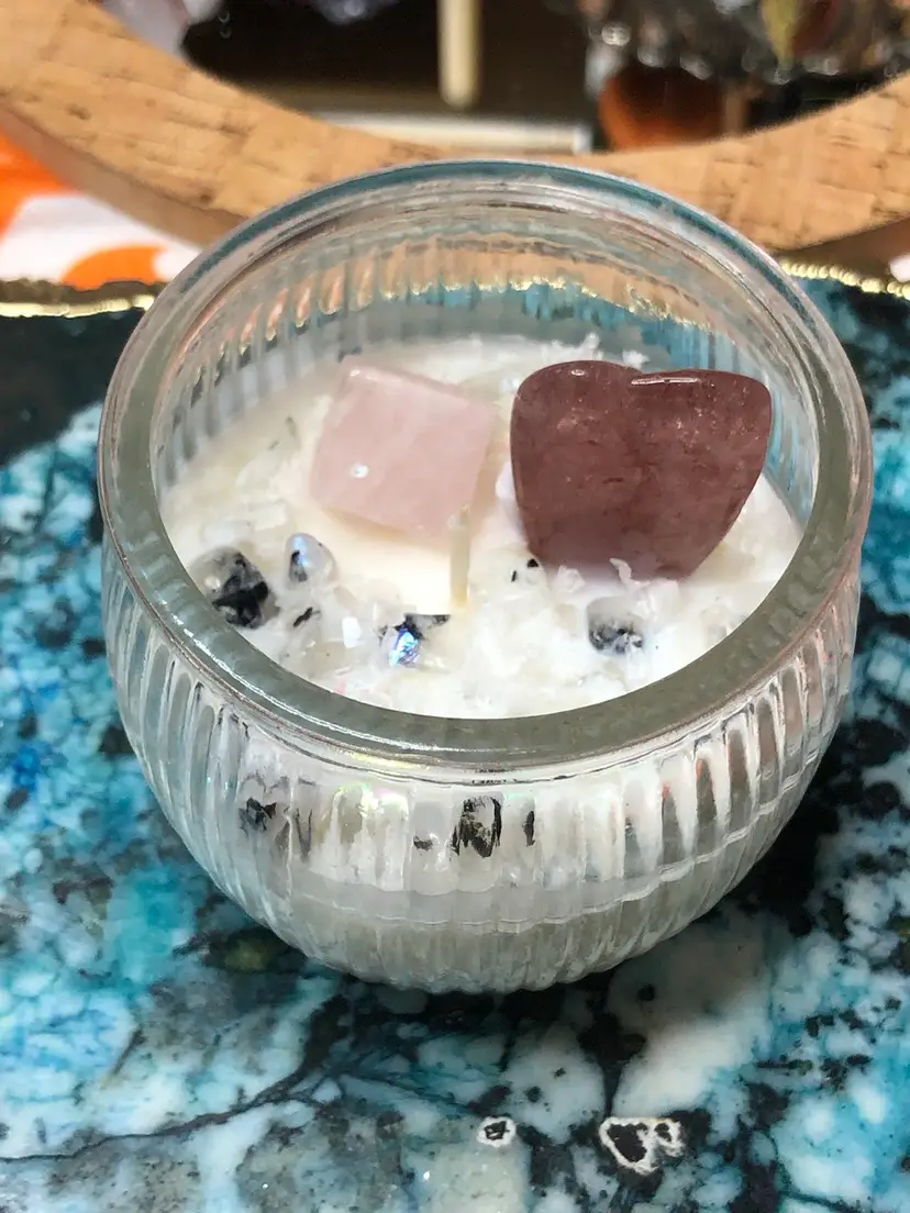 Jasmine scent Moonstone, Rose Quartz, 🕯️Handmade Candle