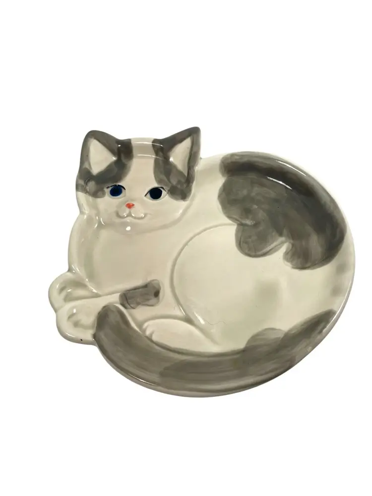 Takahashi Cat Shaped Pin Trinket Dish