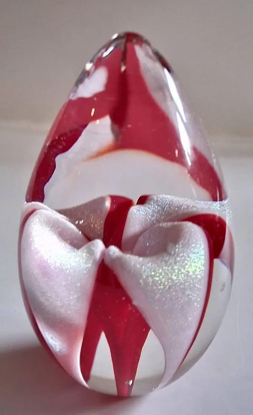 Vintage GES 1999, Dichroic Red & Pink/White Flower, Egg Shaped Paperweight
