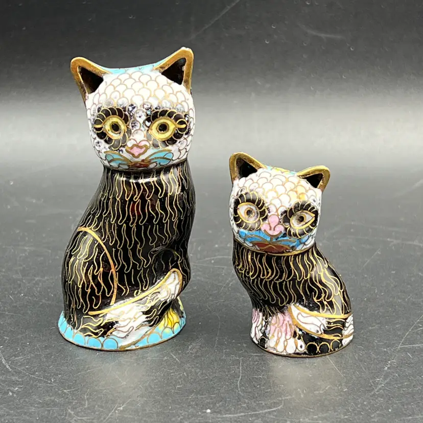 Cloisonne Kitty Cat Figurines Black & White Brass Enamel Pink Nose Set of 2