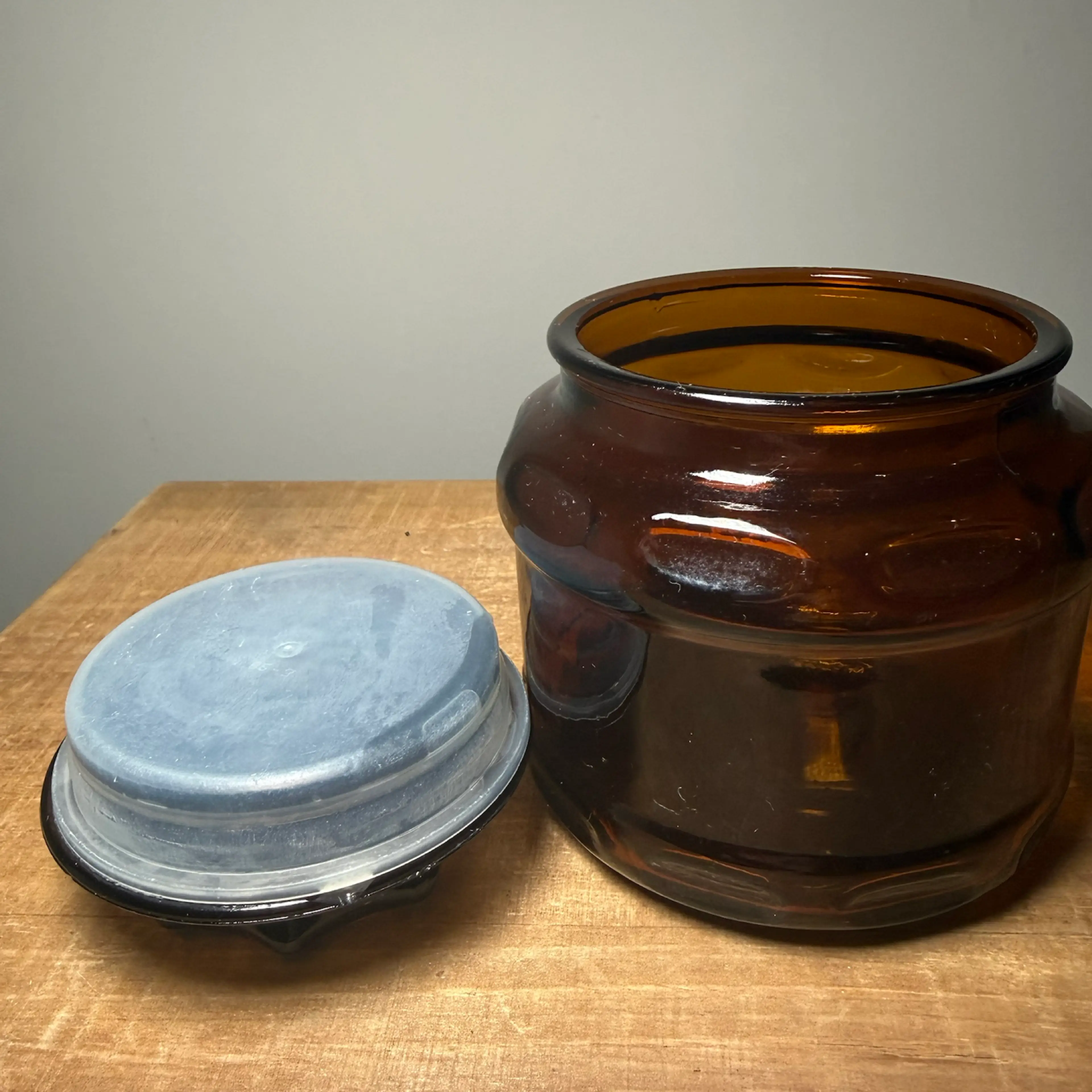 Image 2 of 4