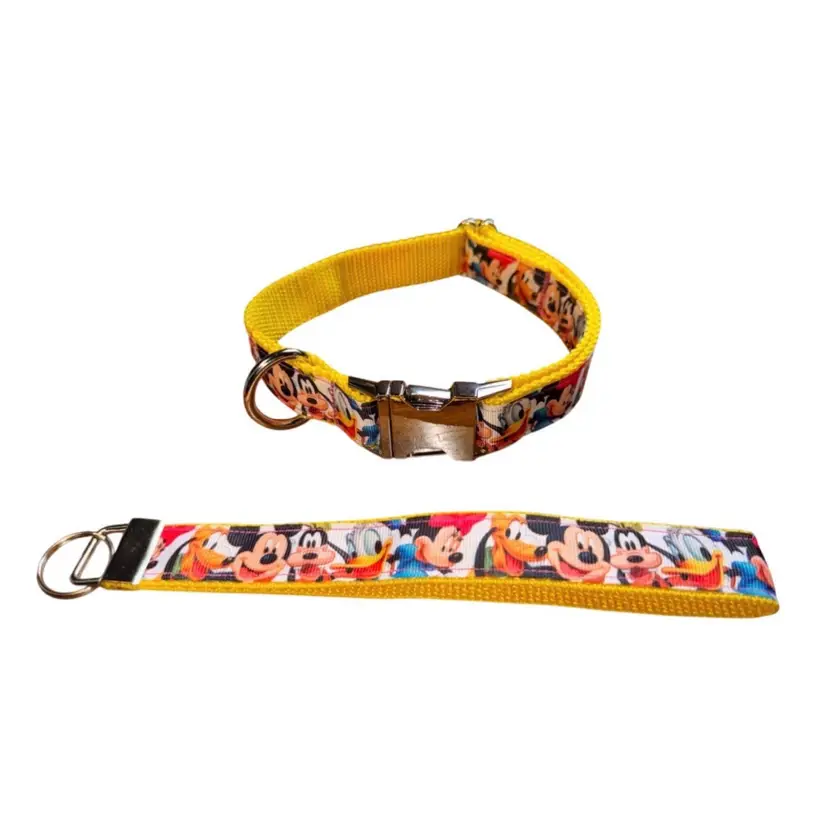 Dog Collar Disney Mickey Minnie Goofy Yellow
with Matching Keychain Lanyard, Size Large Handmade Heavy Duty W/Buckle NEW