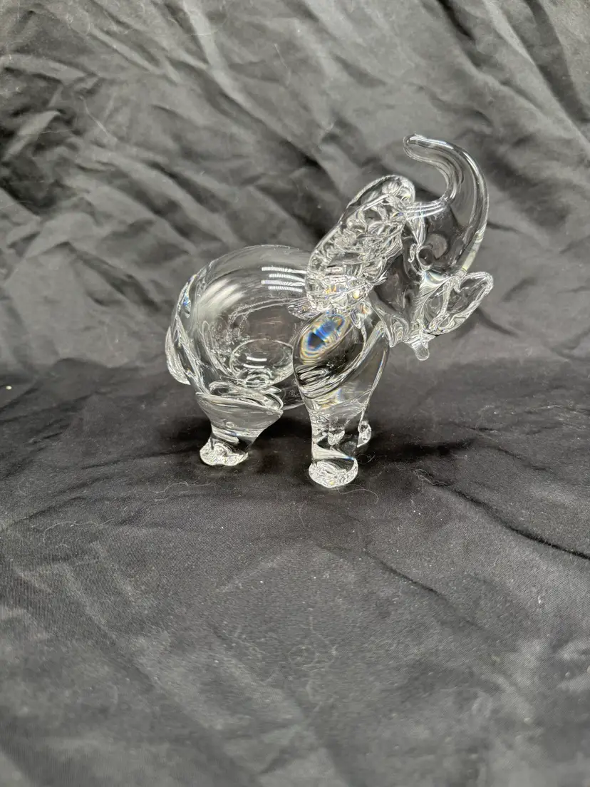 VTG Hand Blown Glass/crystal Elephant Sculpture