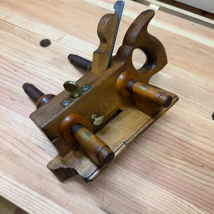 Scioto Works (1893-1907) Beech/Boxwood Screw Arm Plow