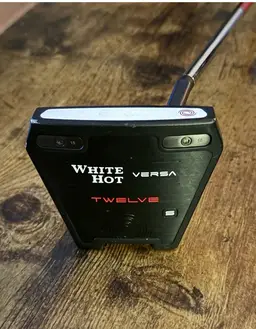 Odyssey White Hot Versa 12 S, 33”. New grip. Offers Welcome!!