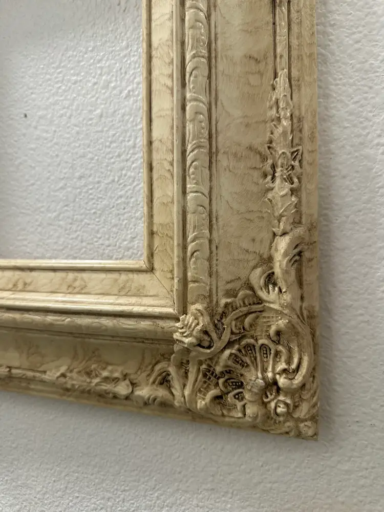 Vintage Creamy White Washed Marbled Style Shabby Picture Wood Frame Wedding