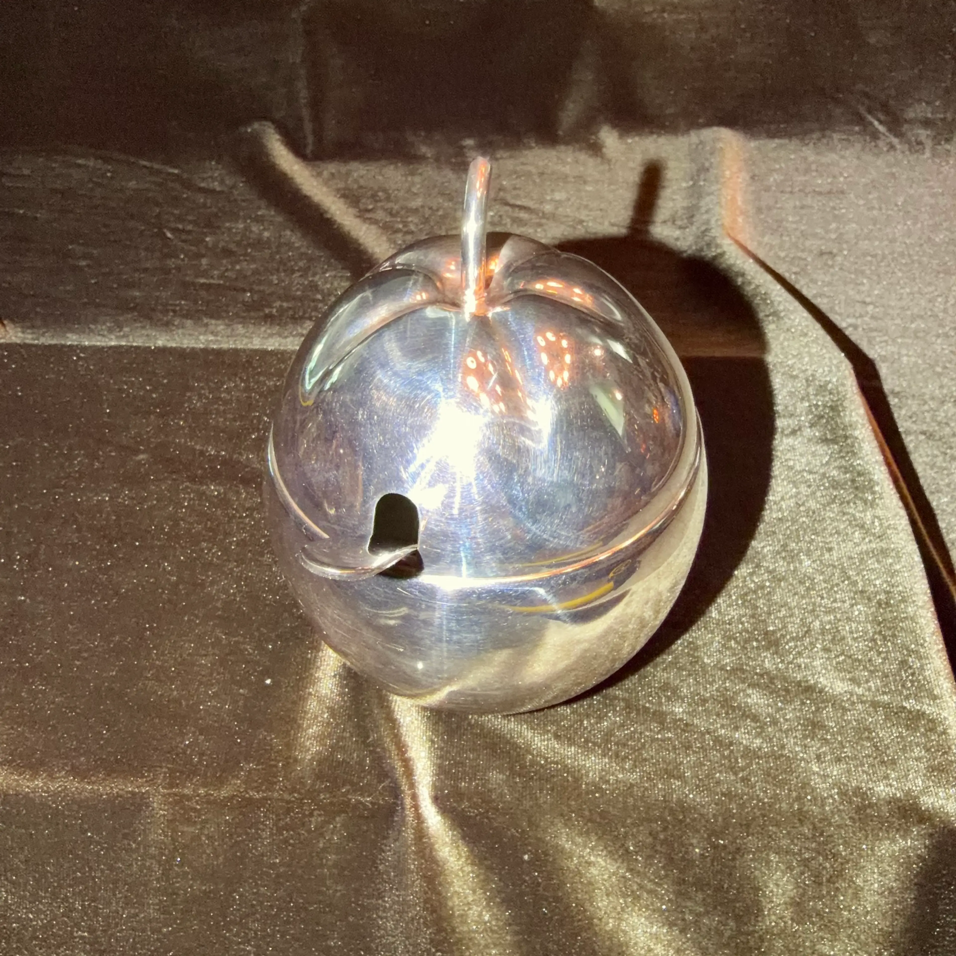 Image 2 of 9