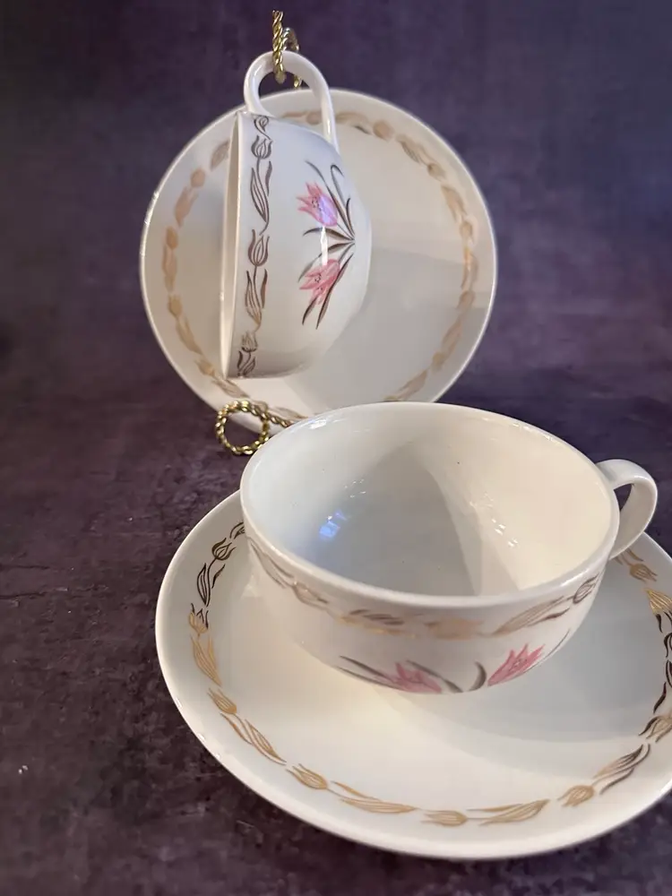 2 Royal China Warranted 22 KT. Gold Enchantment Cup And Saucer Tulips