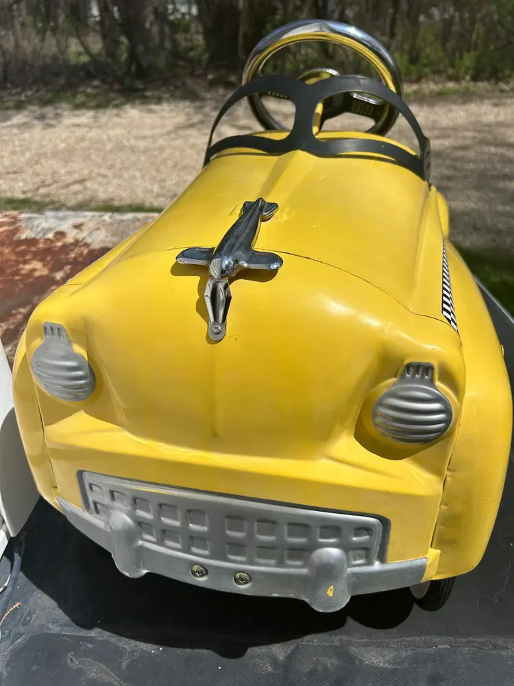 Antique/Vintage-Taxi Cab Metal Pedal Car