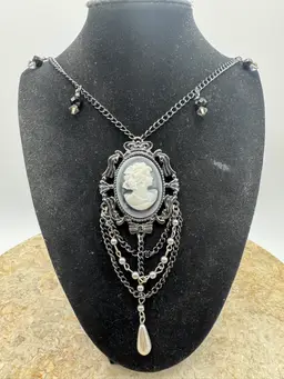 # 20 Gunmetal Grey Victorian Style Costume Cameo Necklace With Glass Beads & Faux Pearls