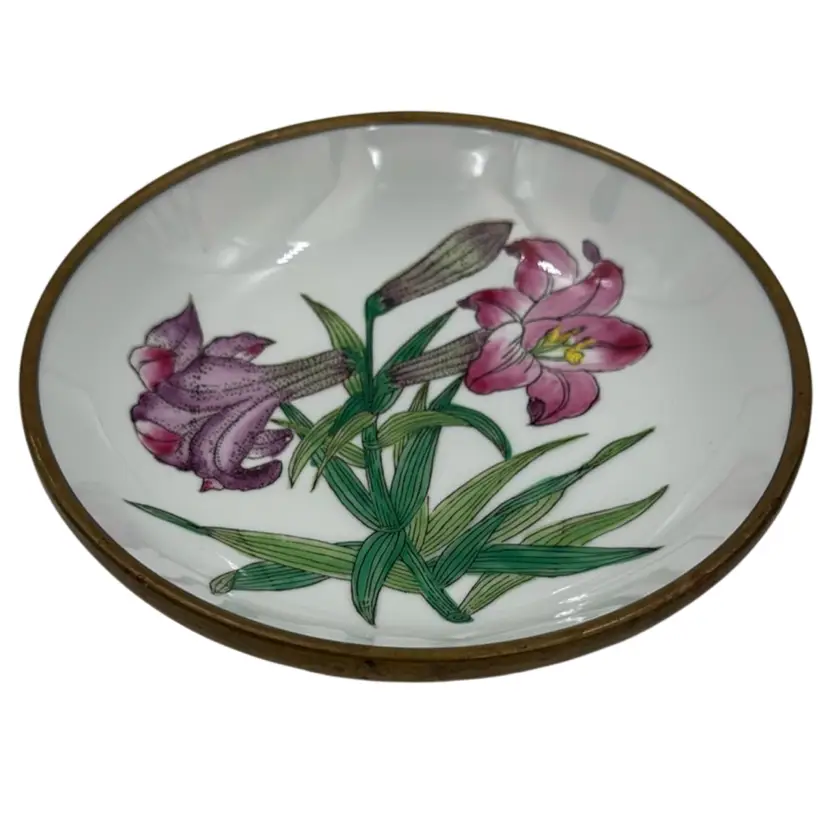 Vintage hand painted Chinoiserie Trifles Hong Kong brass in case porcelain bowl dish