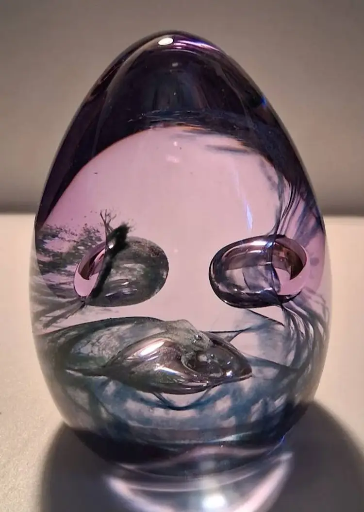 Caithness, Scotland NEW IN BOX, TARTAN WEAVE 'ANCIENT' Large Neodymium Egg Paperweight