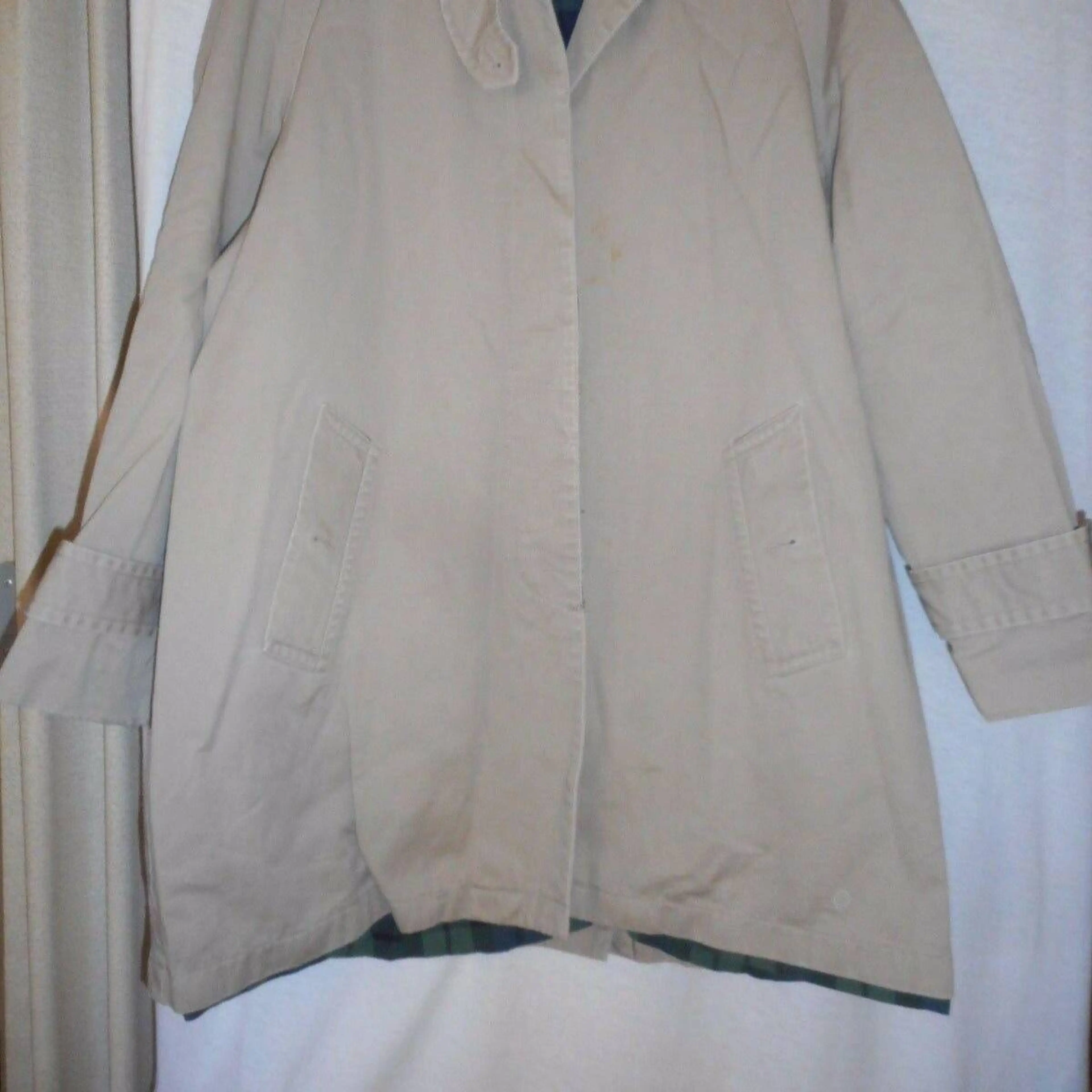 Image 2 of 11
