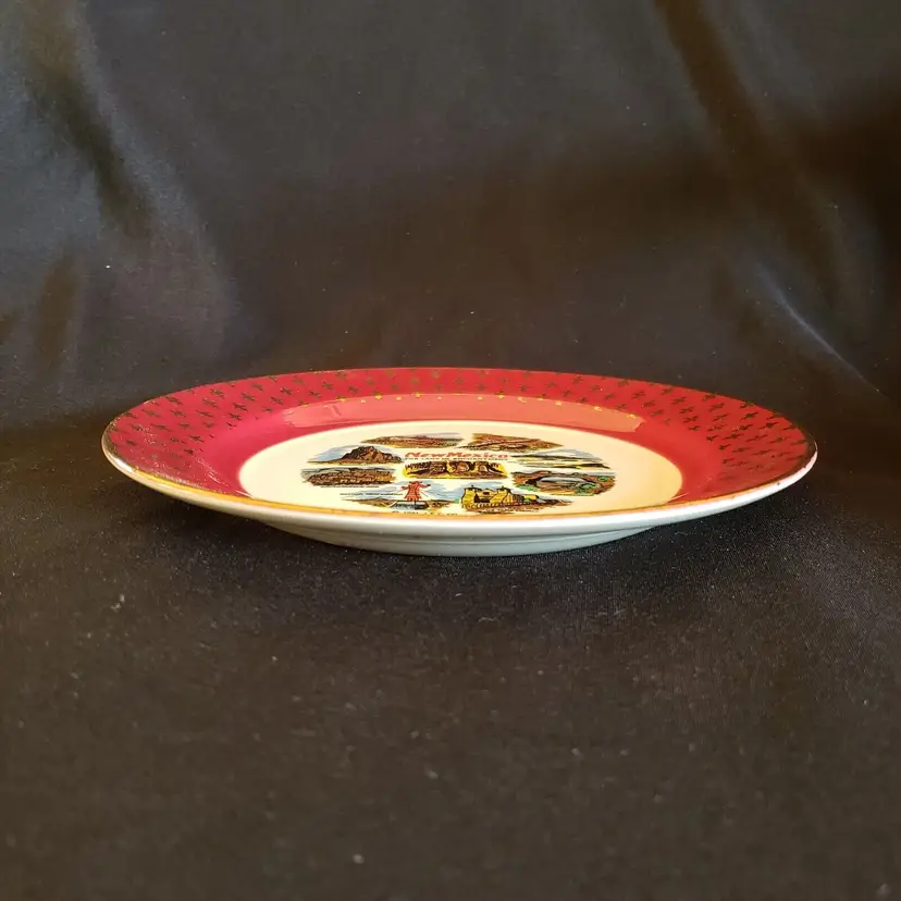 New Mexico Souvenir Plate 1954 Homer Laughlin Burgundy Gold Accents Vintage