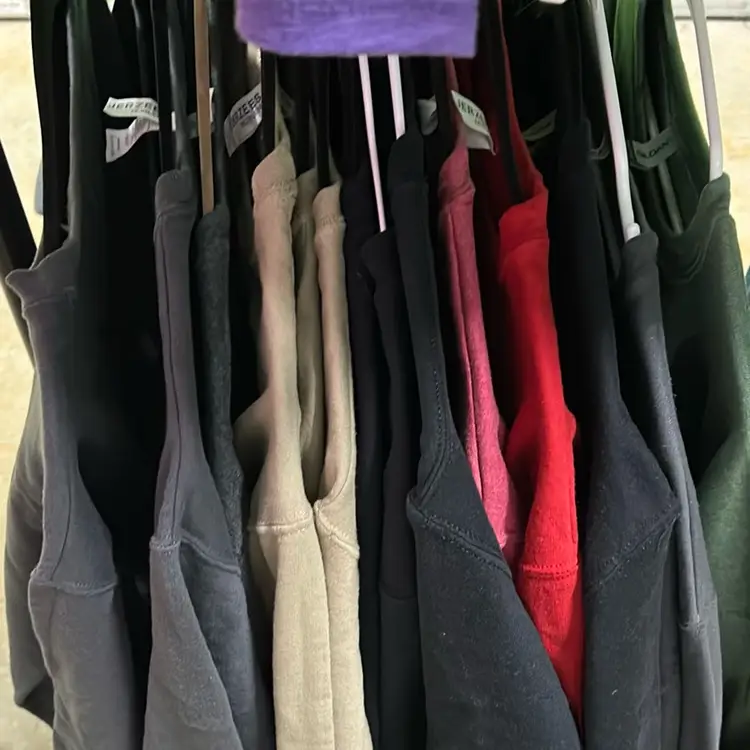 Custom Sweatshirt - Choose color/size - Design