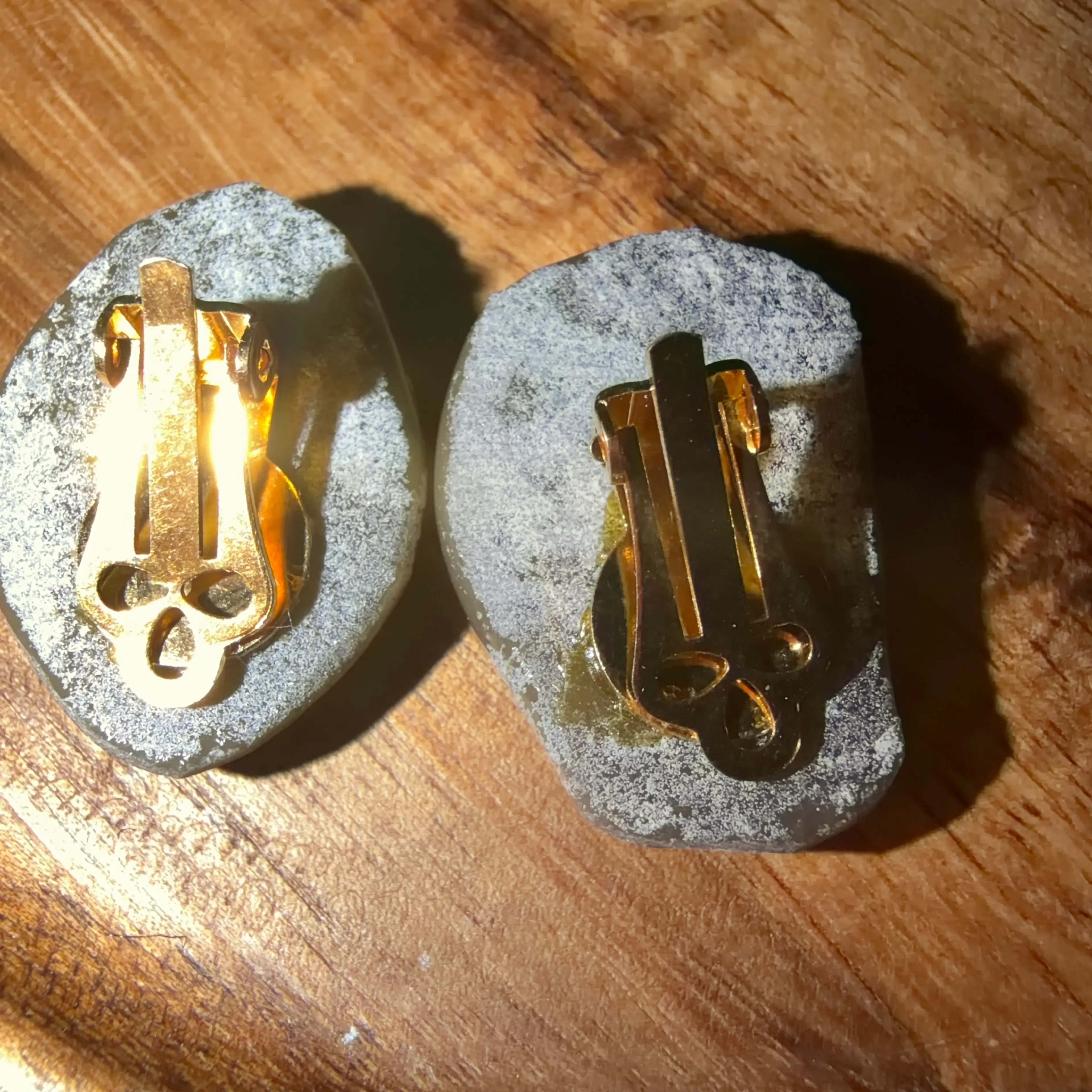Image 2 of 4