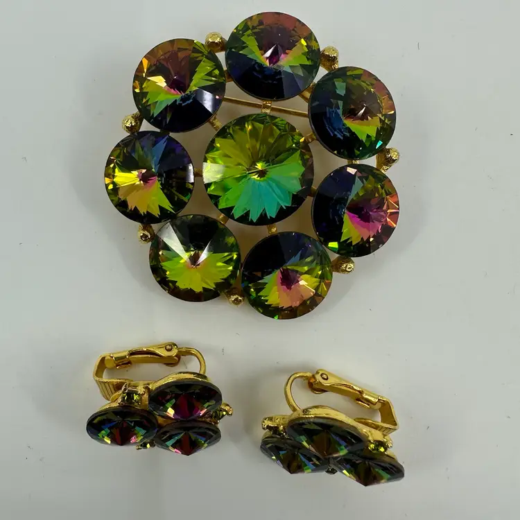 Weiss Green Watermelon Rivoli Rhinestone Brooch & Earrings