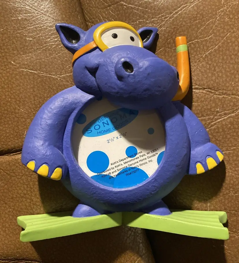 Hippo 2.5”x2.5” Picture Photo Frame Snorkel Swimming Free Standing Sonoma