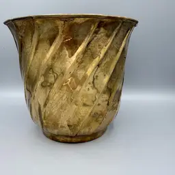 Vintage Indian Solid Brass Spiral/Twisted Fluted Cachepot/Planter 7 1/2” X 8”