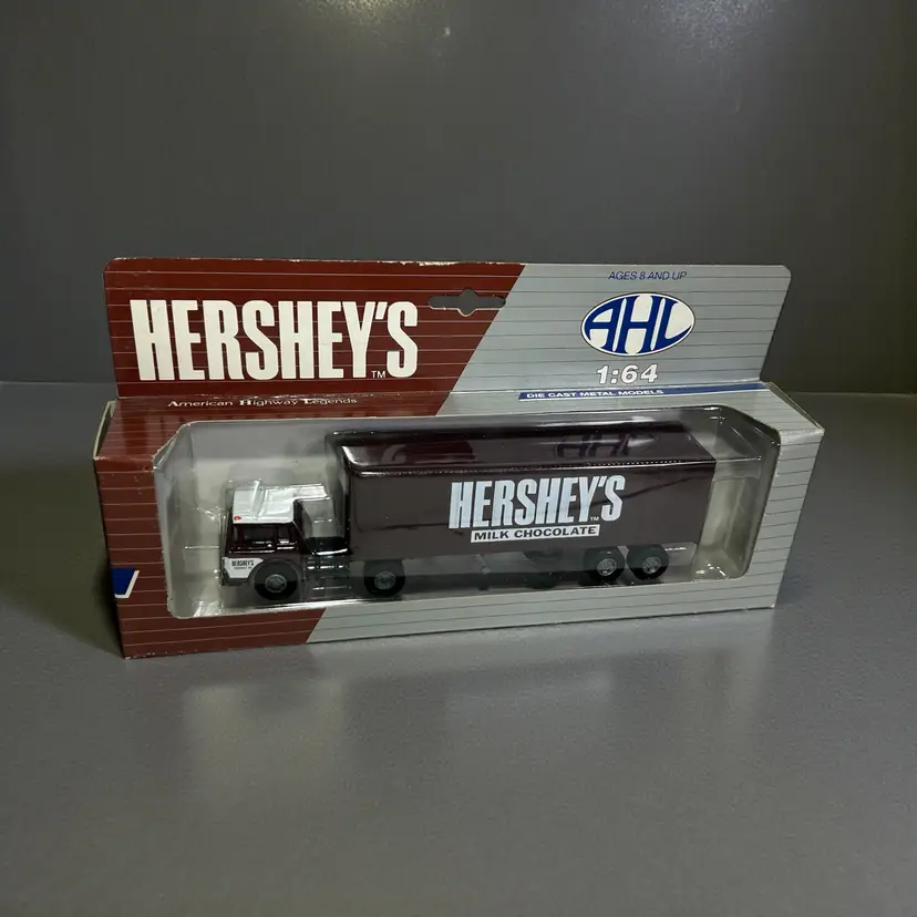 AHL Hershey's Chocolate Ford C Series Tractor Truck With Trailer 1/64 Diecast