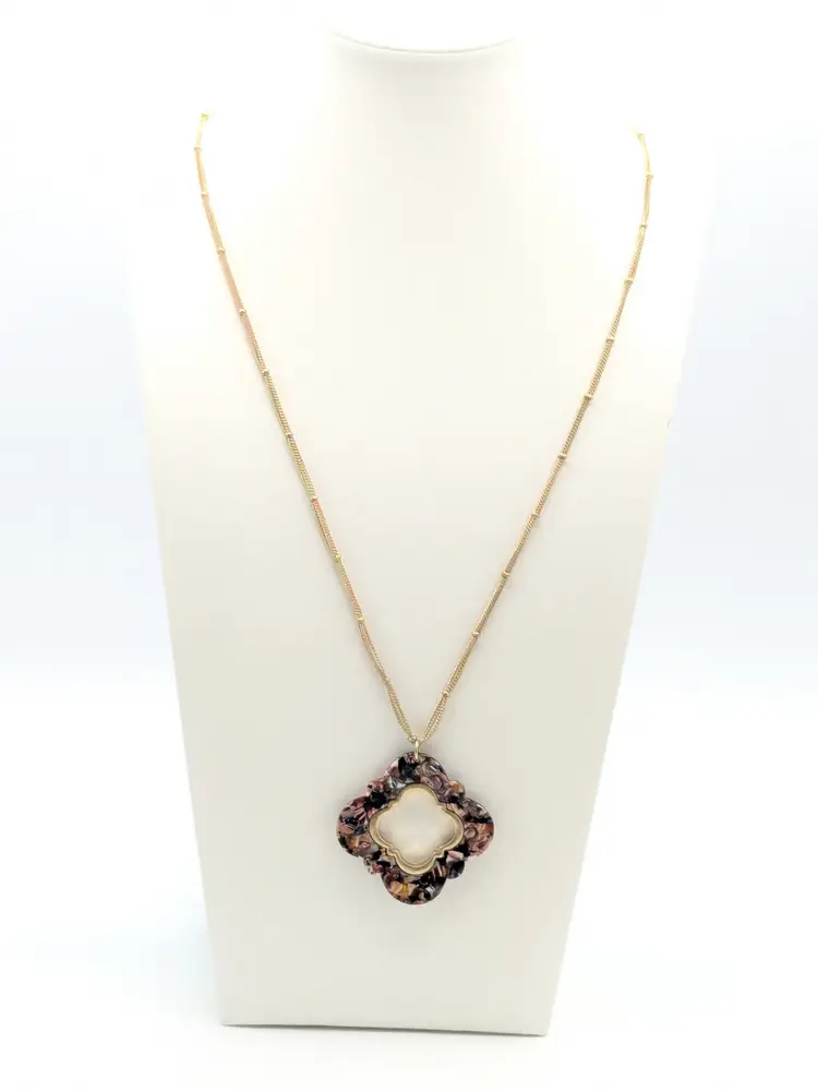 Quatrefoil Marble Look Pendant Gold Tone Necklace