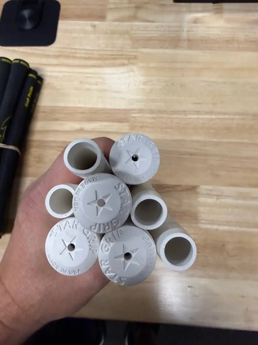 8 New Stars Grips White Midsize