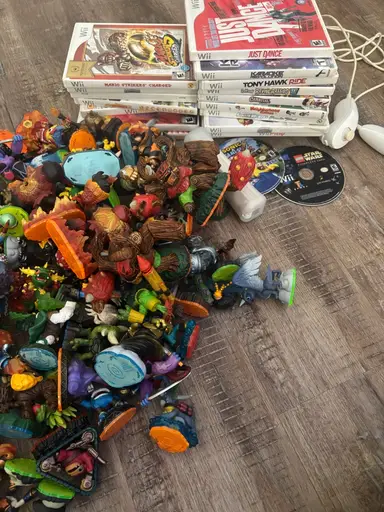 Wii Games, Skylanders & More! $2 Starts 
