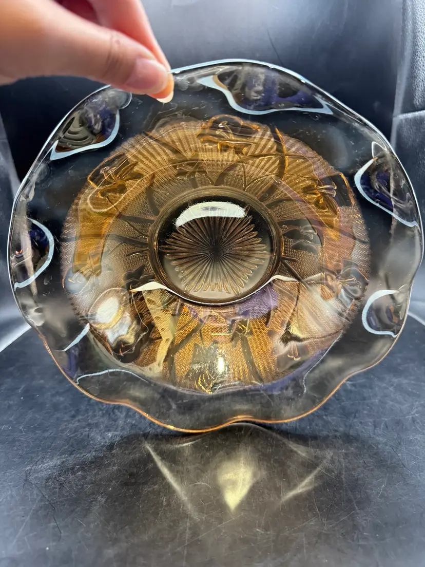 Vintage Jeannette “Iris & Herringbone” Iridescent Marigold Carnival Glass Bowl 9.5” READ