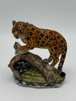Andrea By Sadek Leopard Fine Porcelain Figurine Made in Japan