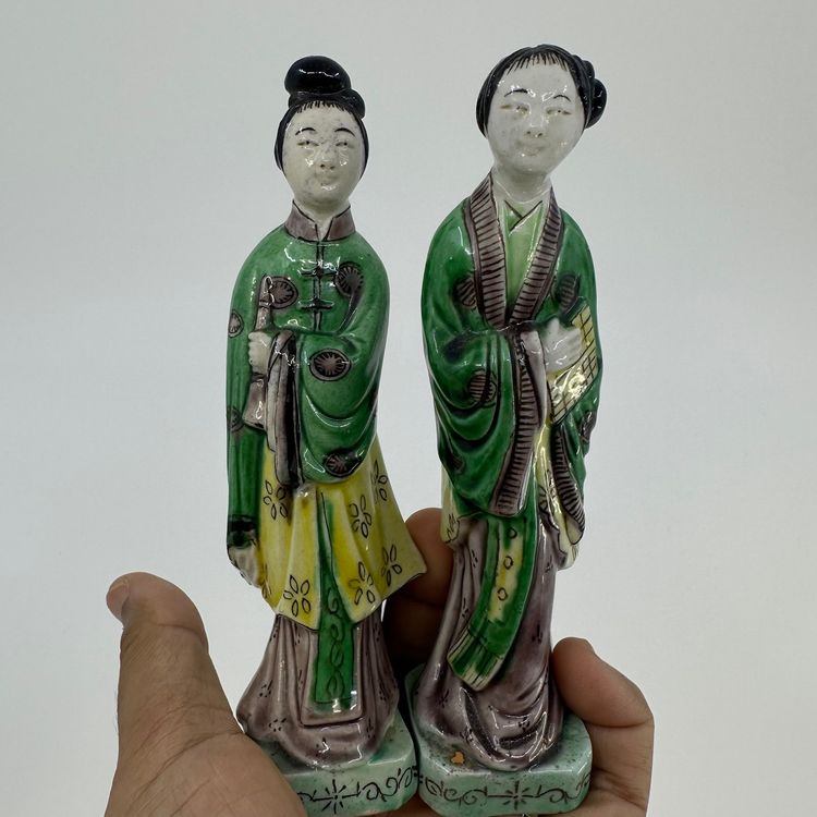Late Qing to the Early Republic Period Sancai Glaze Chinese Women Figurines