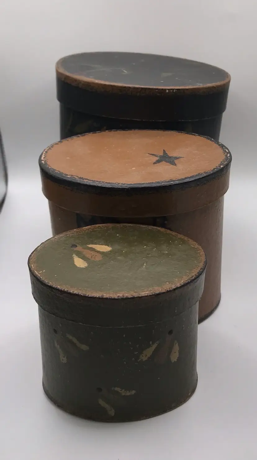 Bubble bee inspired primitive nesting cardboard containers