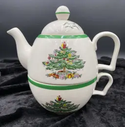 Spode Christmas Tree Three Piece Individual Tea Pot with Lid and Cup, Nested