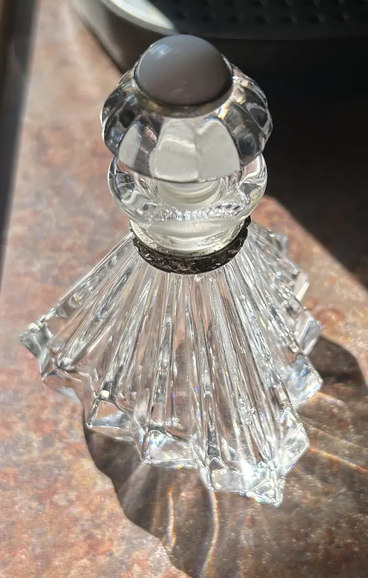 Czech Republic Triangular Clear Perfume Bottle w/Faux Pearl Stopper w/Silver Col