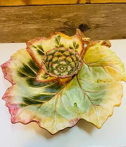 Fitz & Floyd Venetian Romance Large Leaf Design 1 Piece Chip and Dip Serving Bowl CotrageCore French Country Farmhouse