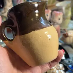Primitive Pitcher