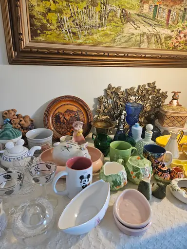 All The Colors  🌈 - Vintage Variety 