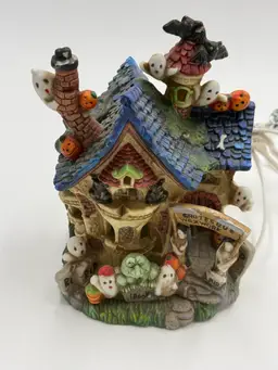 Spooky Hollow Haunted Grotesque Waxwork Halloween  Ghost Pumpkin Vintage Lighted Village House