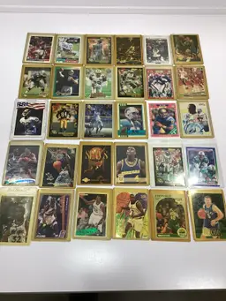 Lot of 30 sports cards - Vintage NBA & NFL cards (L1)