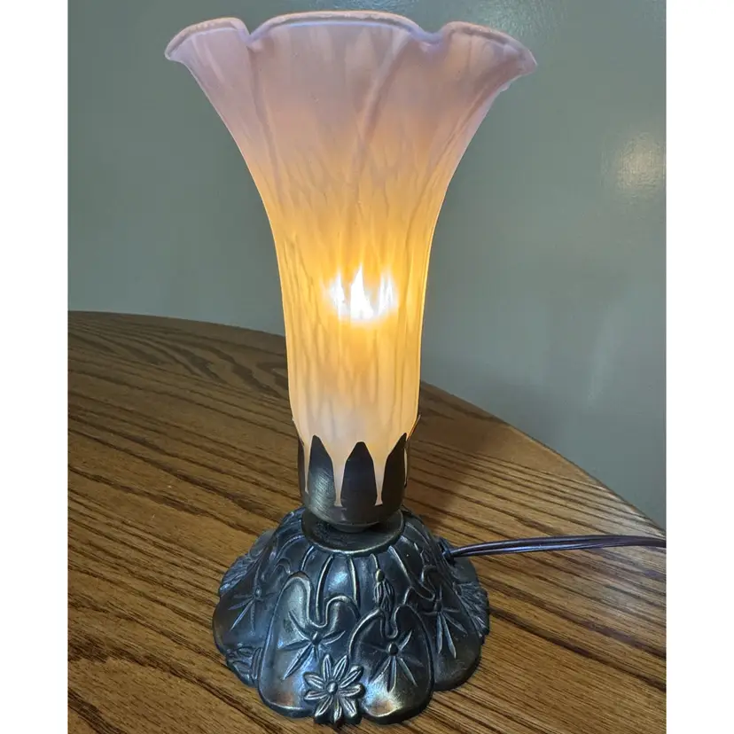 Tulip Lily Amber Glass Brass Base Accent Lamp 8" tall