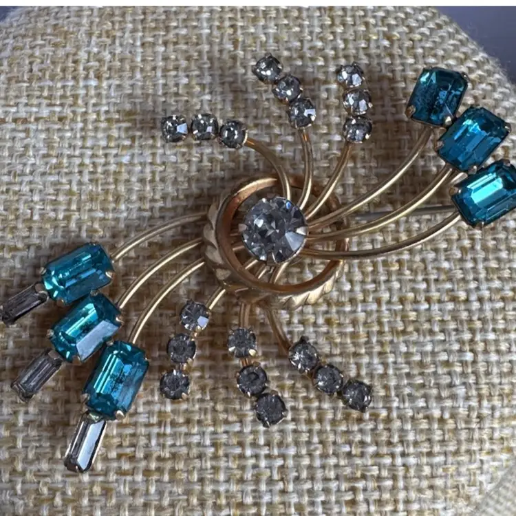 Vintage De Curtis Starburst Brooch Or Pendant 2.5”