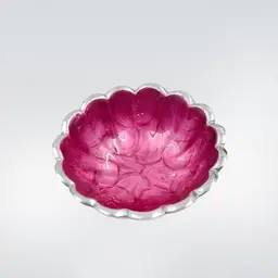 PETITE TRINKET DISH
Signed By Julia Knight
4x1.5”