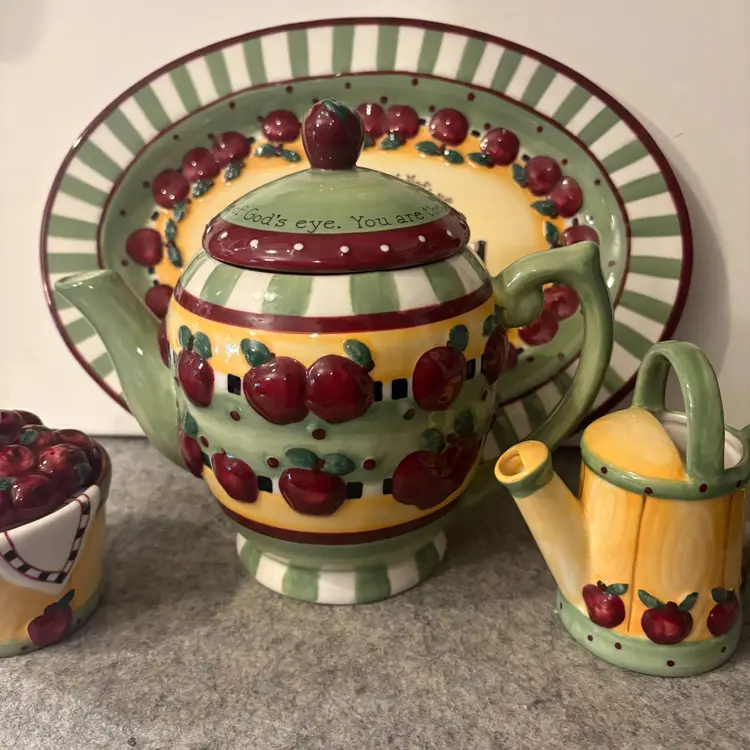 Dicksons "You are The Apple Of God's Eye"  4pc. Set w/Lids  # 3071