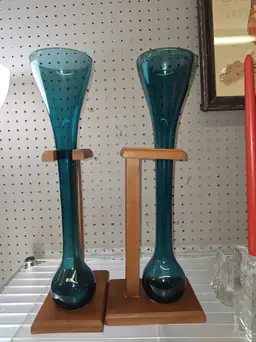 Half Yard  of Ale Glass with Stand, PAIR
