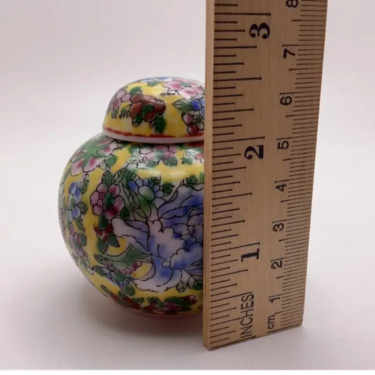 FFF VTG Small Ginger Jar with Flowers 2.5”