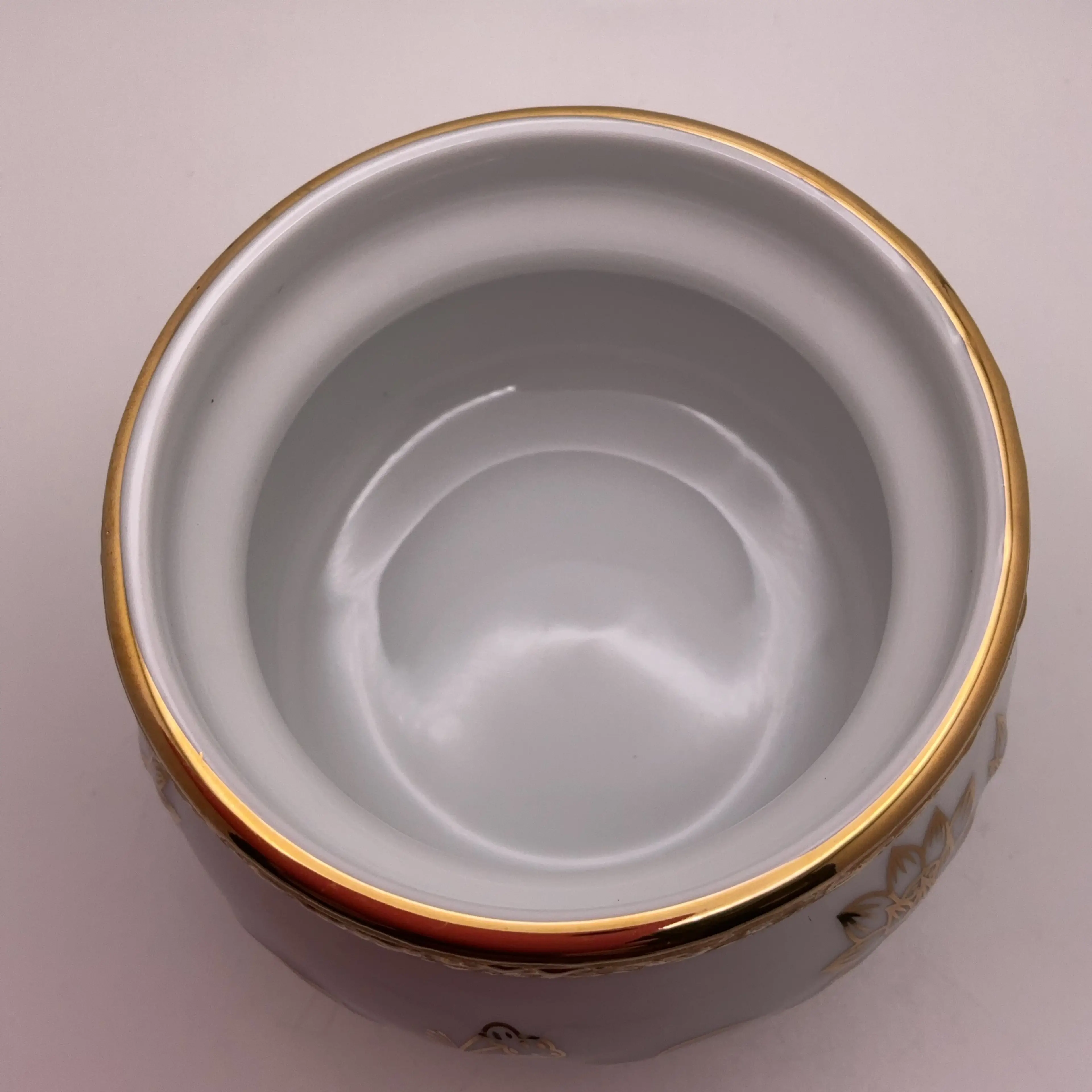 Image 4 of 6