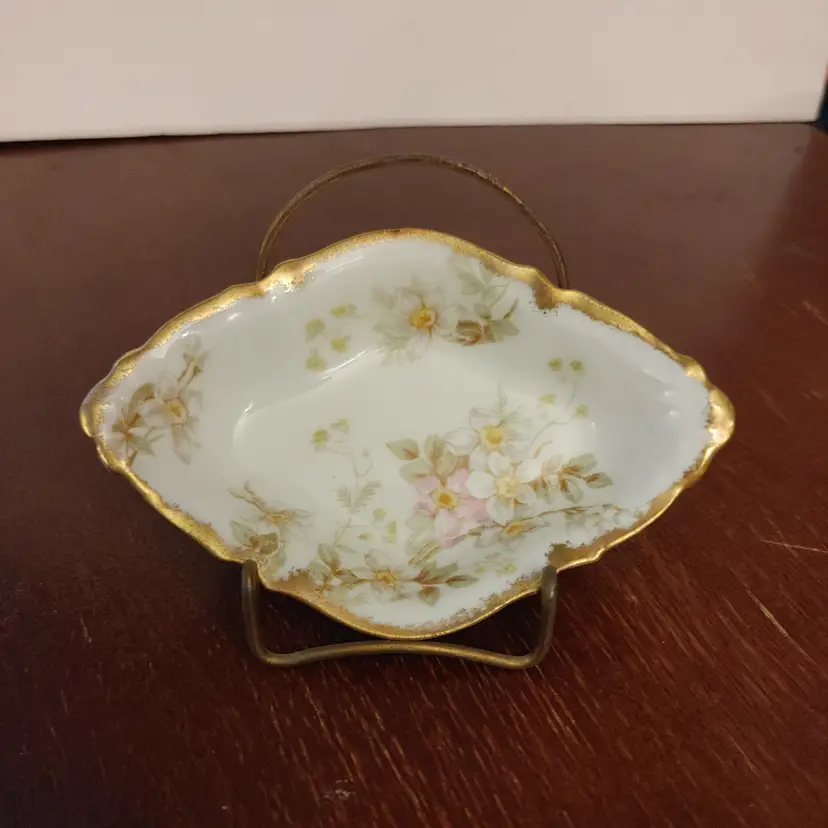 Elite Works diamond shaped butter pat or trinket dish. Limoges, France. With stand. 2.75 x 4. No chips or cracks.