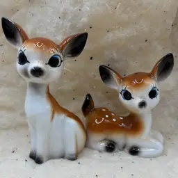 Kitschy Big Eyed Deer Christmas Salt And Pepper Shakers