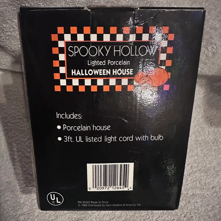 Vintage 1996 Spooky Hollow Lighted Porcelain Halloween House Plug In