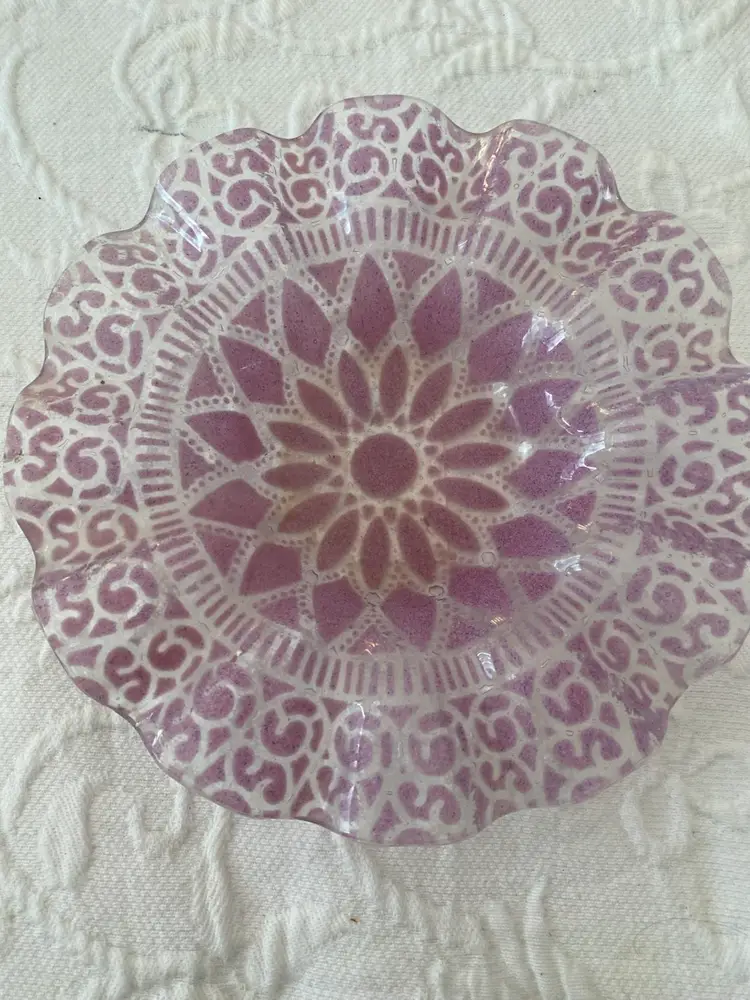 SYDENSTRICKER FUSED LAVENDER GLASS BOWL